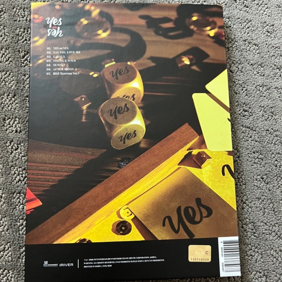 Twice Yes or Yes Album and Extras - Picture 4 of 6